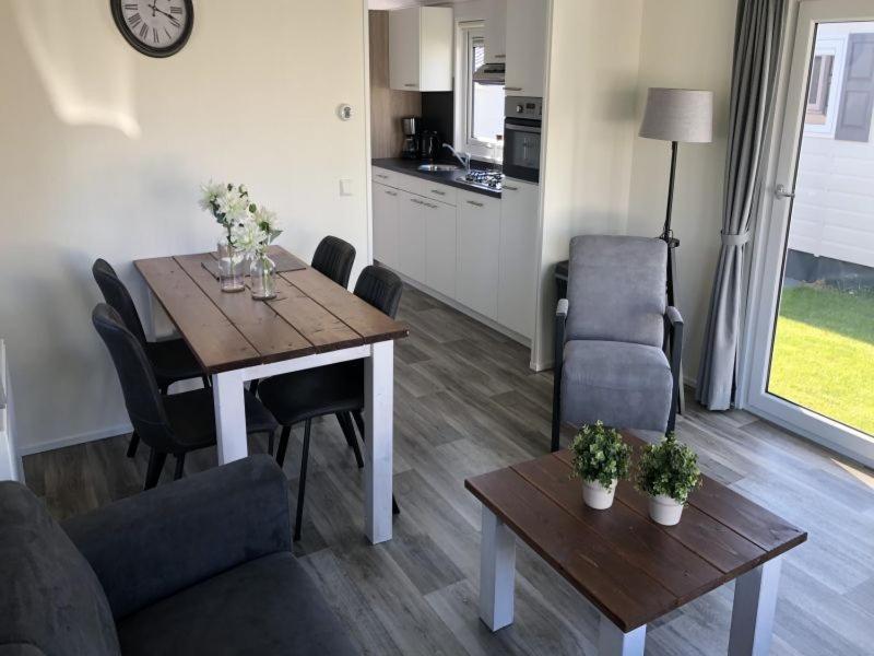Camping Oase, Zanddijk 75 Villa Julianadorp Bagian luar foto