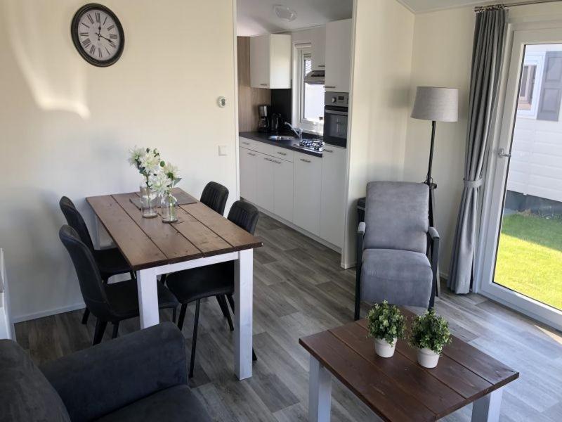 Camping Oase, Zanddijk 75 Villa Julianadorp Bagian luar foto